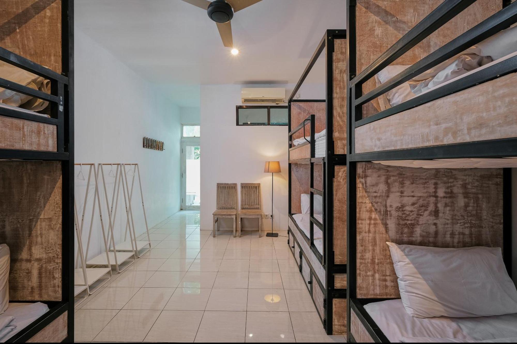 Jereweh Myamo Beach Lodge מראה חיצוני תמונה