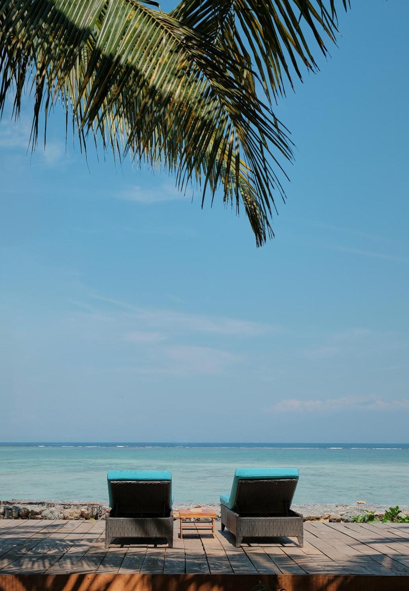 Jereweh Myamo Beach Lodge מראה חיצוני תמונה